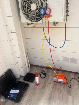 Instalador de aire acondicionado