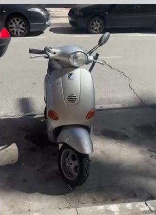 Vespa Plata Scooter Automática