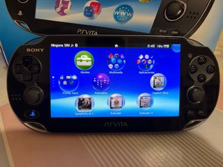 PS Vita 3G/Wi-Fi Crystal Black + 8GB