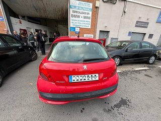 Peugeot 207 2006