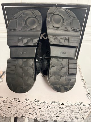 Sandalias Chika 10 Negras