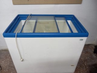 Arcón Congelador Azul