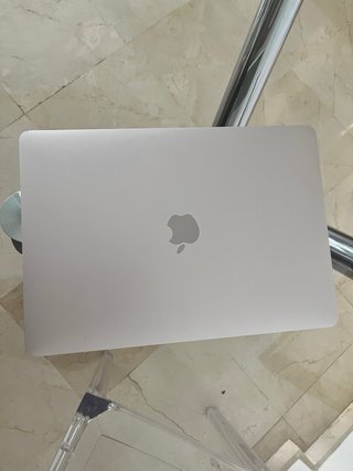MacBook Air 2019 Plata