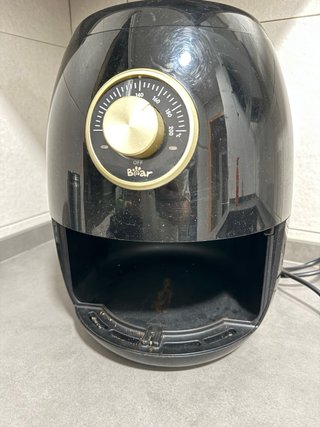 Freidora de aire negra