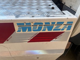 grua de pala nissan trade para carnet B