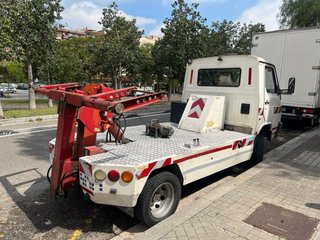 grua de pala nissan trade para carnet B