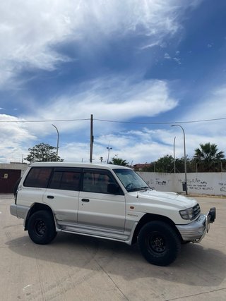 Mitsubishi Montero 1998