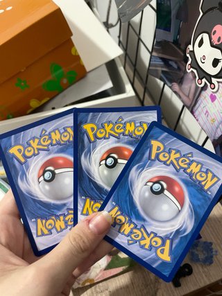 Cartas Pokémon Eevee, Meowth y más