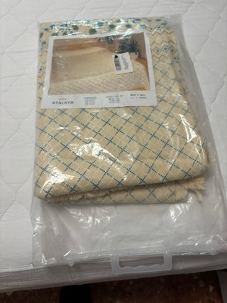 Colcha 90cm Beig Azull cama matrimonio Beig y Roja