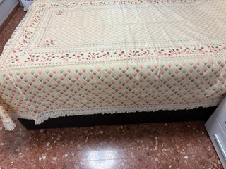 Colcha 90cm Beig Azull cama matrimonio Beig y Roja