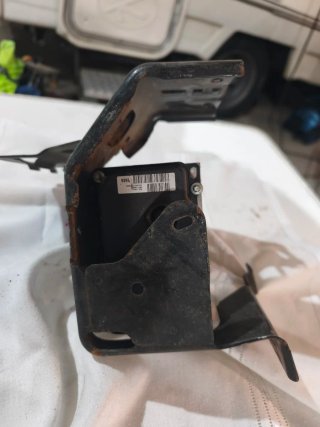 Bomba ABS Bosch Peugeot Partner 967419688