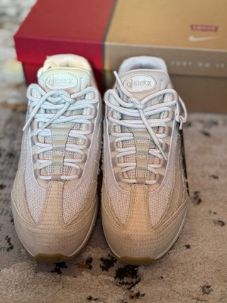 Nike Air Max 95 Levi's Beige
