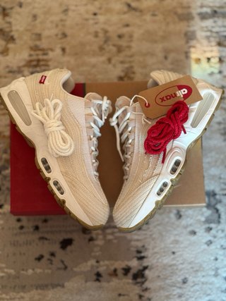 Nike Air Max 95 Levi's Beige