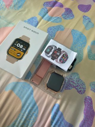 Smartwatch Dorado y Rosa