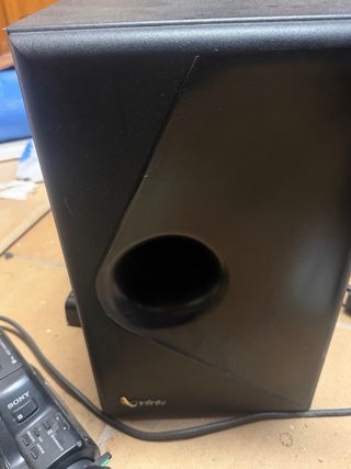 Equipo de Sonido sherwood 5.1 con subwoofer