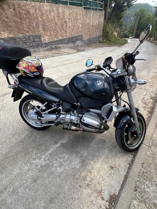 BMW Moto Negra