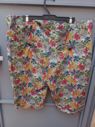Pantalón corto Antonio Morato estampado floral