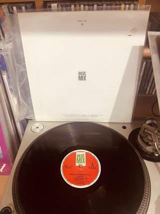 Maxisingle Curiosity - Price 2 Pounds