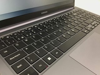 pc portatil samsung 750xgk