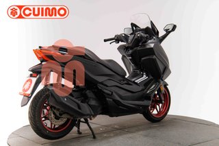 HONDA FORZA 125