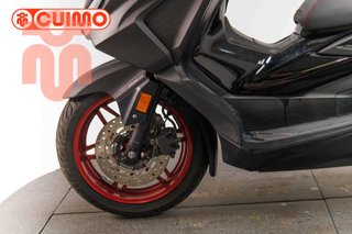 HONDA FORZA 125