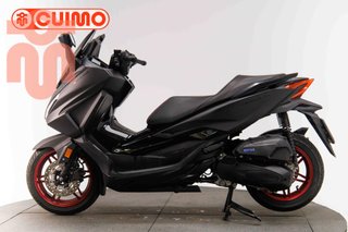 HONDA FORZA 125