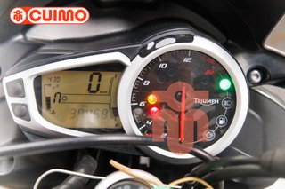 TRIUMPH STREET TRIPLE R