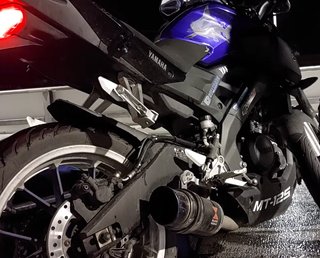 Escape completo BlackWidow YAMAHA XJ6-N
