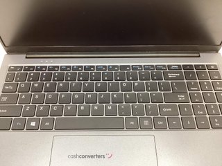 pc portatil bmax x15 pro