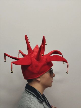 Gorro 2026 Arlequín Coca-Cola Rojo
