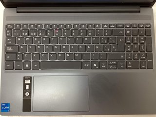 pc portatil lenovo 83k1