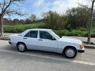 Mercedes-Benz Clase 190 2.5 D