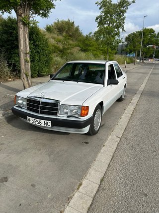 Mercedes-Benz Clase 190 2.5 D