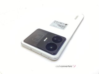 realme gt3 240w