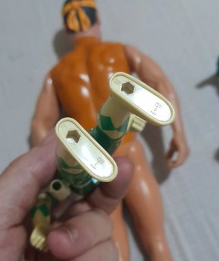 Lote 3 figuras. Power Ranger, Action man, tortuga