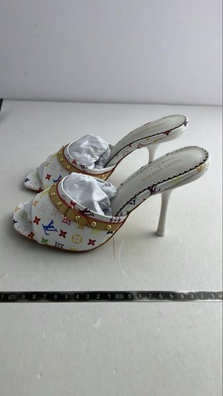 Tacones Louis Vuitton Multicolor