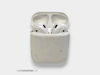 in-ear apple airpods 1 gen