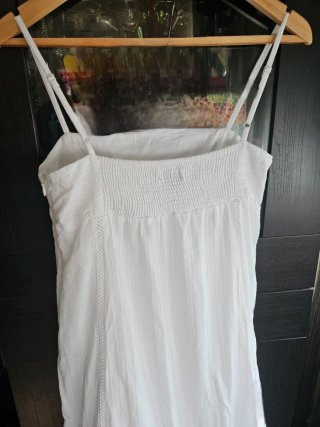 Vestido blanco estilo Ibicenco