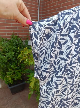 Vestido estampado hojas talla 42