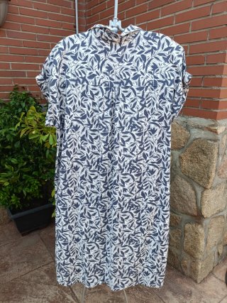 Vestido estampado hojas talla 42