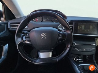 Peugeot 308 5p Allure 1.6 BlueHDi 88KW (120CV)