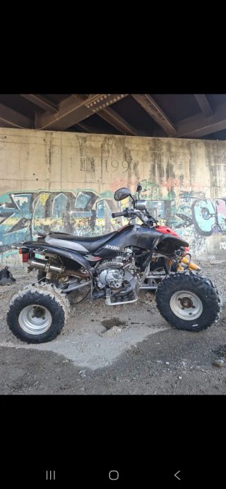 Quad ATV 200cc Negro/Rojo