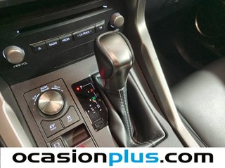 Lexus NX 300h Premium 2WD 145 kW (197 CV)