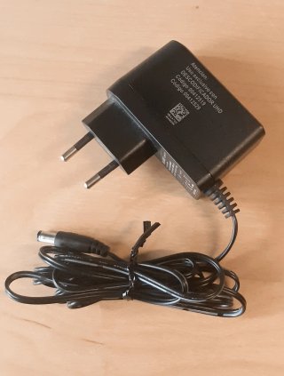 Desco UHD con mando vocal Movistar+