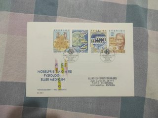 2 sobres 1er día circulación Suecia Premios Nobel