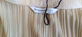 Camisa Stradivarius Beige Plisada