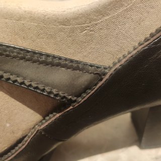 Zapatos de tacón marrones para mujer de piel