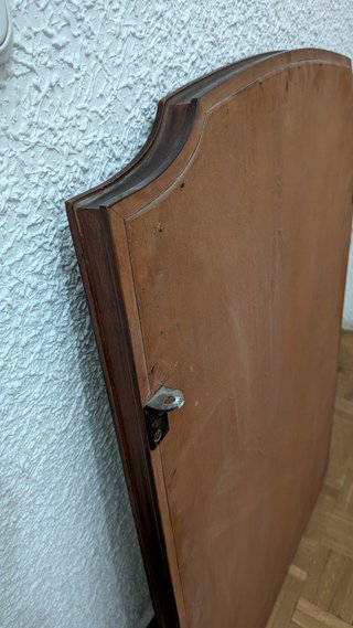 Espejo de madera tallada