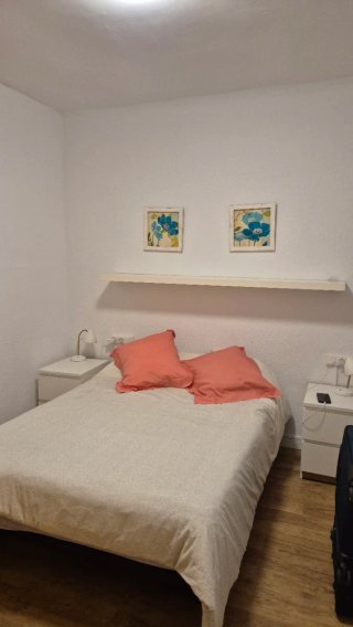 Alquiler  habitacion grande para chica solo mujer