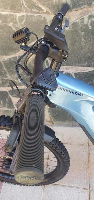 Bicicleta Cannondale Moterra Neo Carbon 2